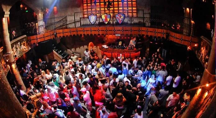 Girne Gece Hayatı İçin En Güvenli Ulaşım: Girne Taksi