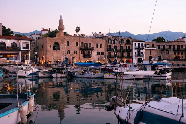 Girne'de 7/24 Taksi Hizmeti ile Güvenli Yolculuk